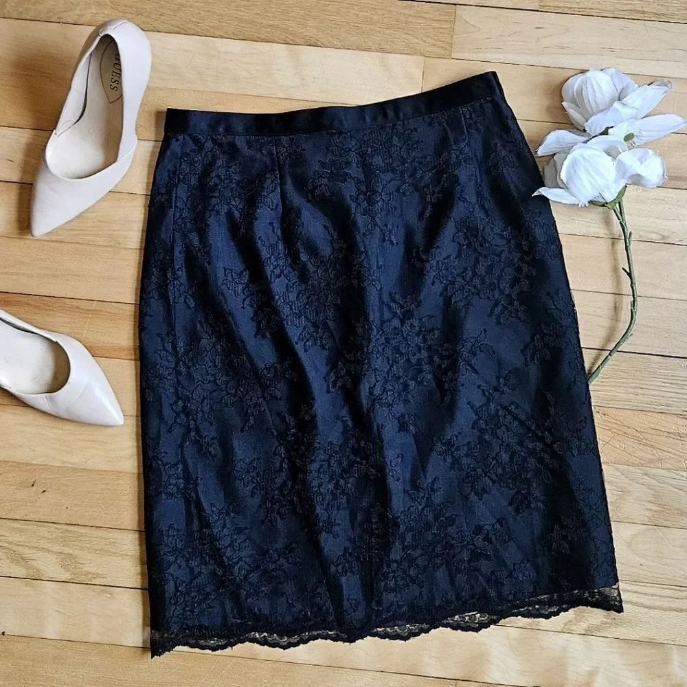 Vinatge BCBCMaxazria Black Lace Skirt